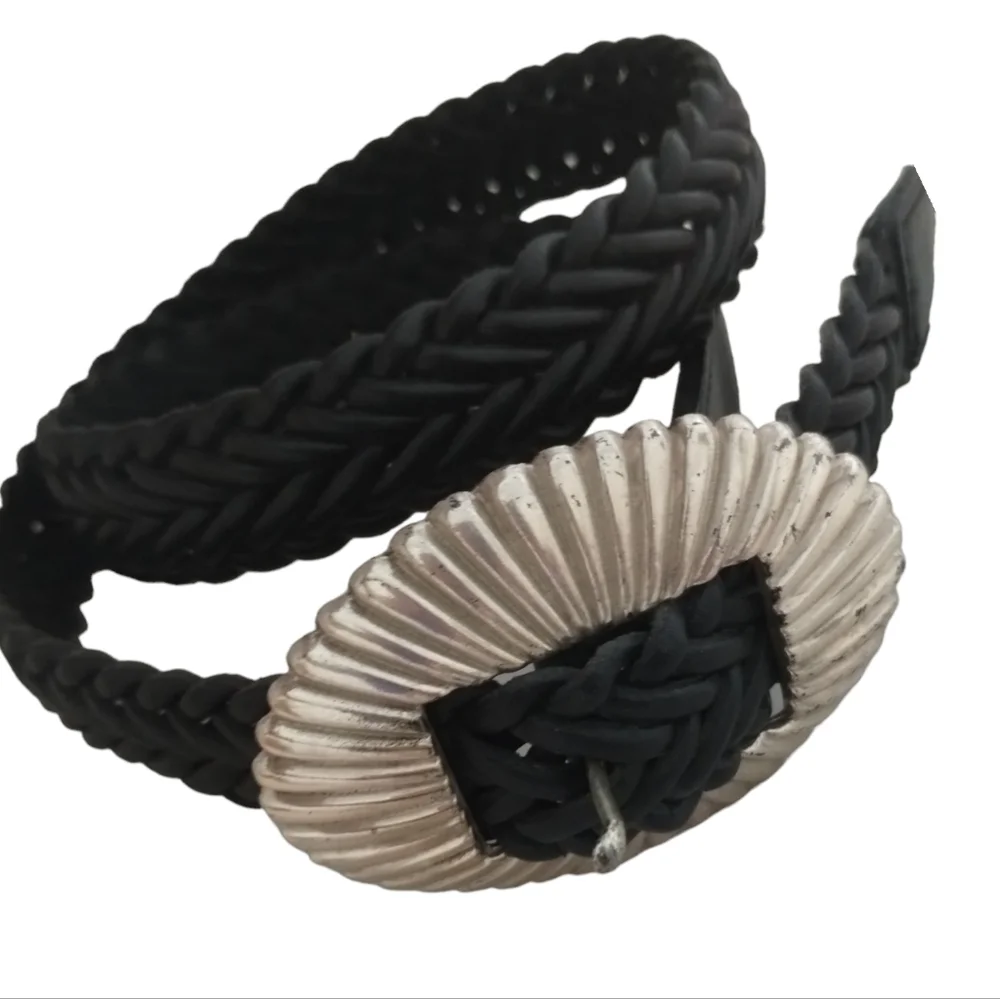 Vintage Woven Black Weaved Belt w/Silver Buckle‎ Women's 28-30